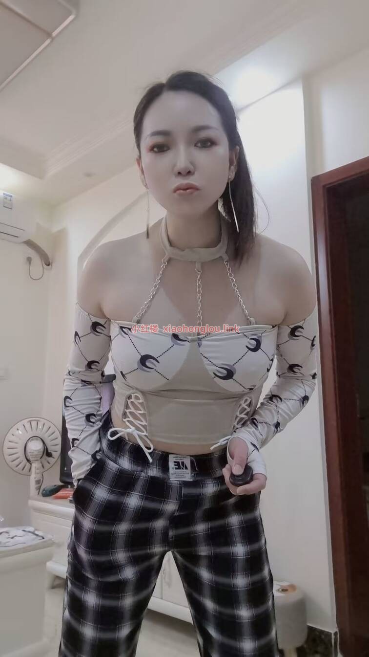 222512aw2gmcqcq2neddnd.jpg