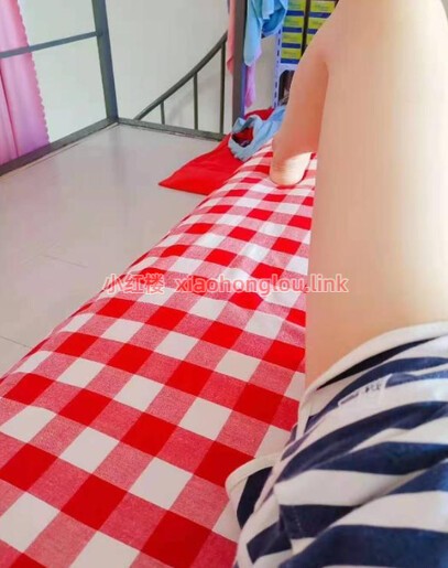 091456y5j66sxx67jj2tjq.jpg