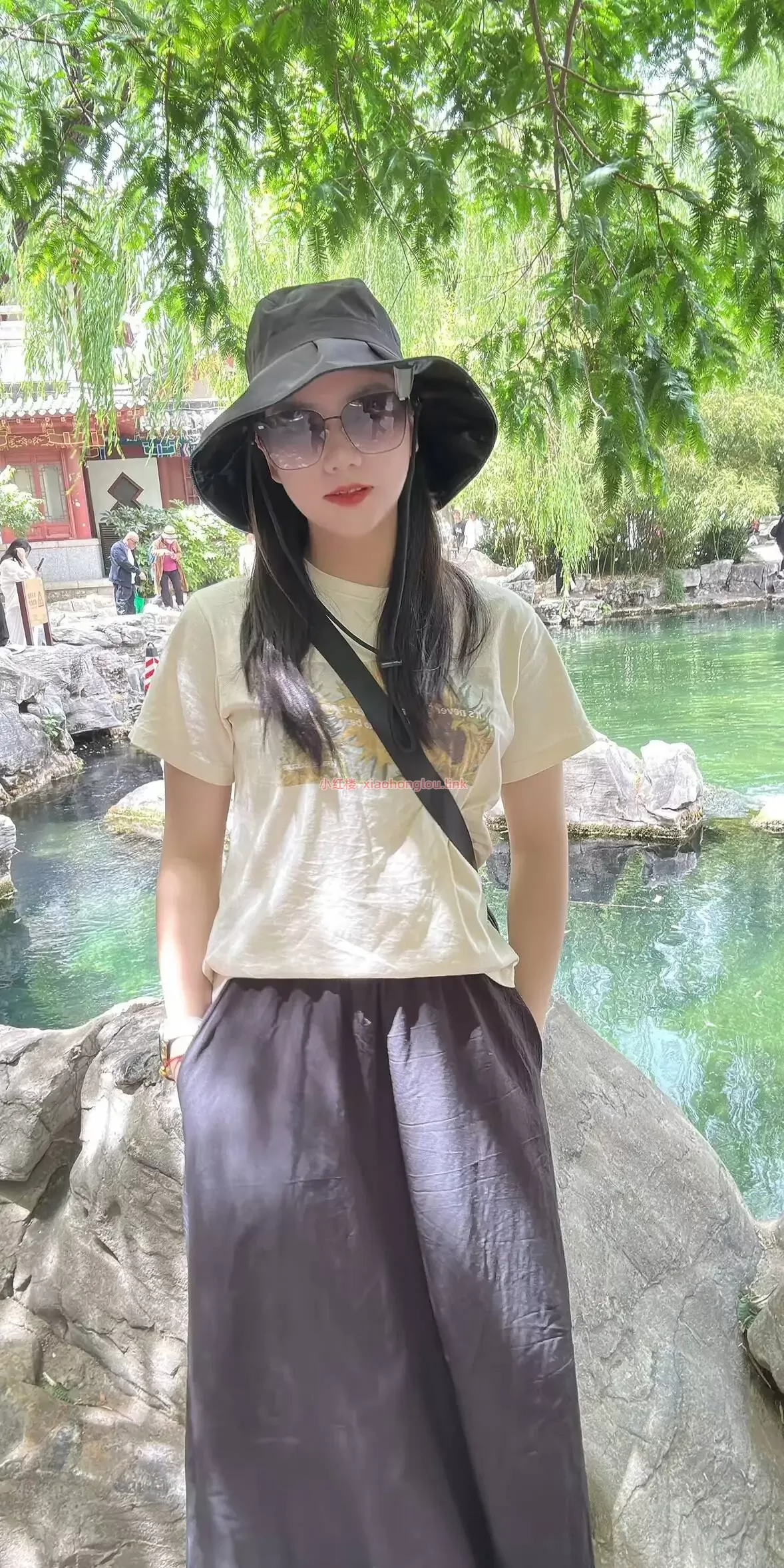 092925b1fs33n39y9n1fg3.webp