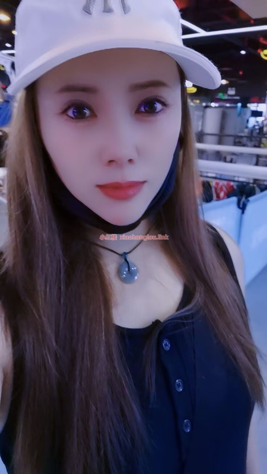 092748wu2qjgcdyhaaumrr.jpg