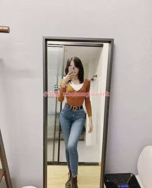 225627dx6sjsmiismnxs1s.jpg