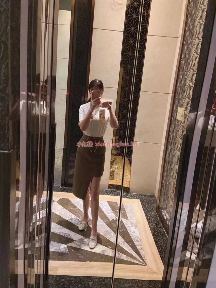 181714yxqqff65qsxfbf0q.jpg