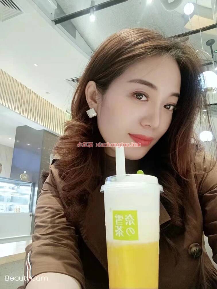 095111vaagsgnnb6iyyay1.jpg