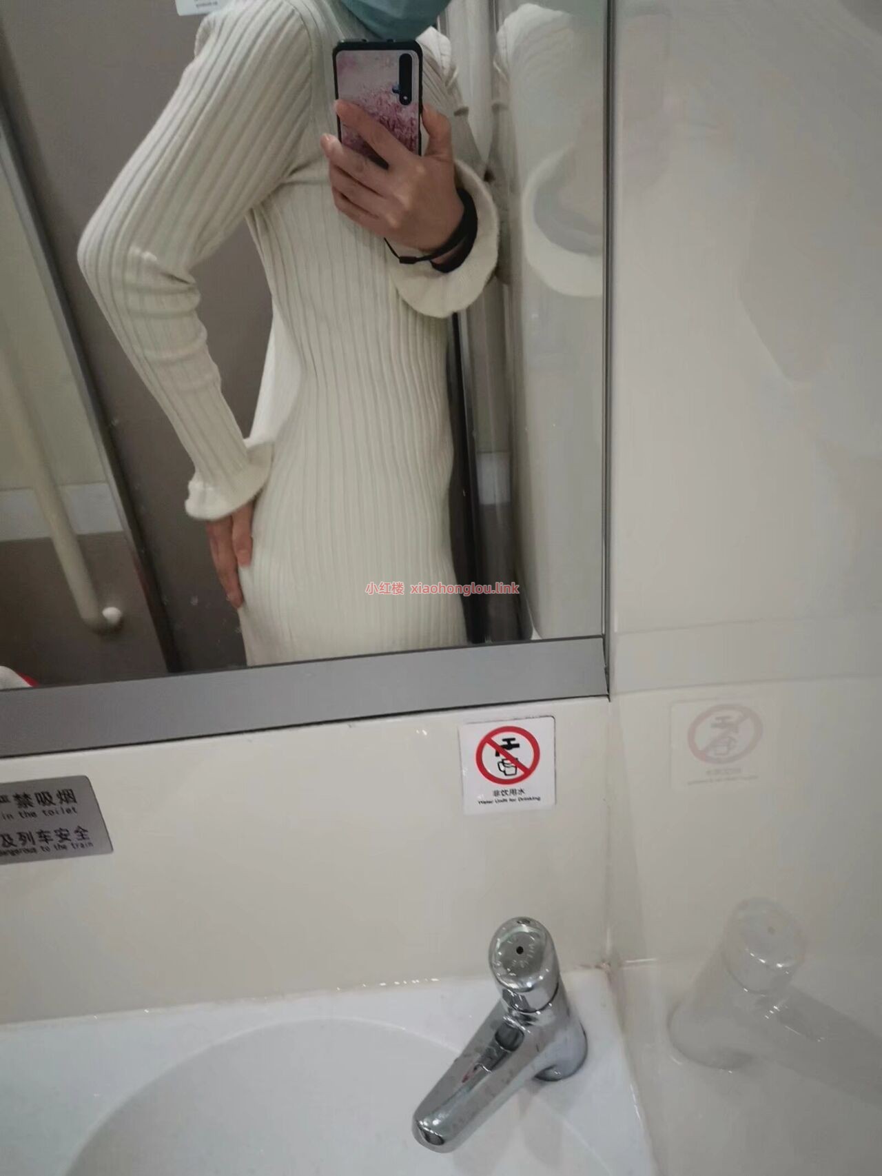095352u4y6pf653f6zyynf.jpg