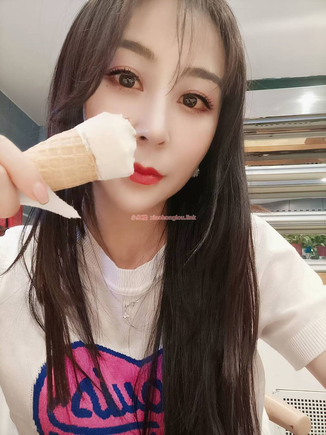 132435h0p4ihhe4tm4v217.jpg