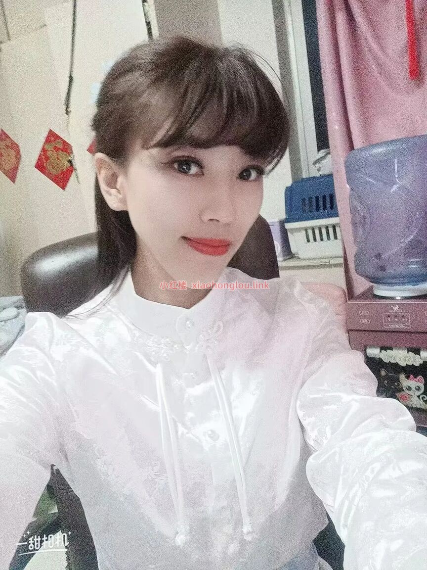 094439ptnz3xn229qq9hoo.jpg